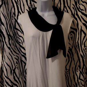 Vintage Covington sleeveless blouse w/ black side collar tie-SZ Lg